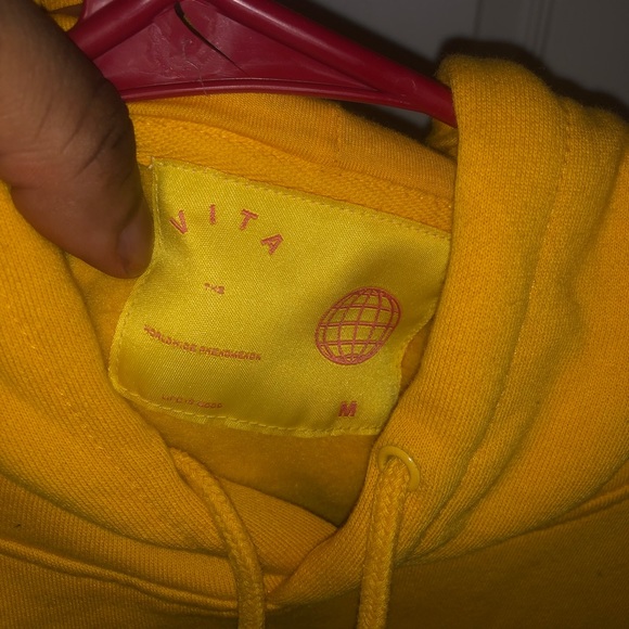 Vita worldwide gold hoodie - Picture 4 of 4